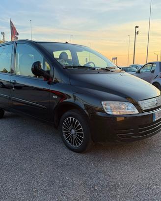 FIAT Multipla 1.6 16V Natural Power Emotion