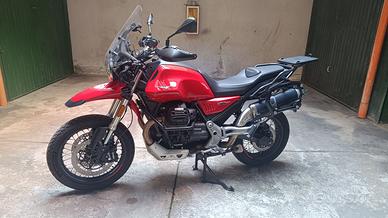 Moto Guzzi V85TT Travel