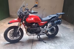 Moto Guzzi V85TT Travel