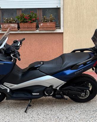 Yamaha T Max 530 DX ABS