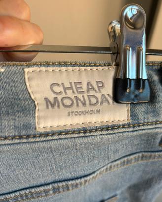 Vestiti donna a peso - scegli tu i capi! 40€/kg