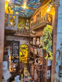 BOOKNOOK ARTIGIANALE “MAGICAL LIBRARY” PEZZO UNICO