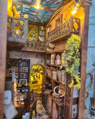BOOKNOOK ARTIGIANALE “MAGICAL LIBRARY” PEZZO UNICO