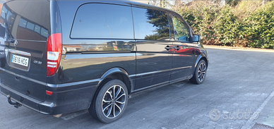 MERCEDES VIANO 3.0 TDI V6 AUTOMATICO 8 posti