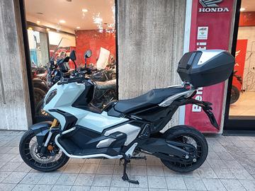 Honda X-ADV 750 Gravel