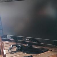 TV LG 32 pollici.