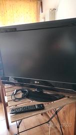 TV LG 32 pollici.