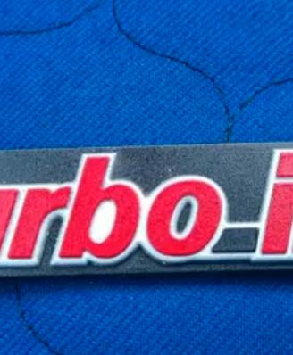 Scritta Uno Turbo i.e. SAIT fondo magazzino nuovo