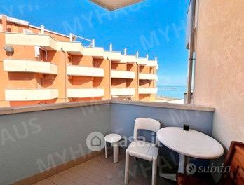 Bilocale a Cesenatico, vista mare con terrzzo