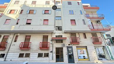 3 LOCALI A CEGLIE MESSAPICA