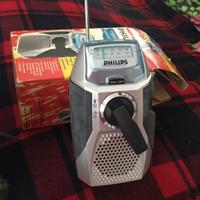 Radio Philips autoricaricabile