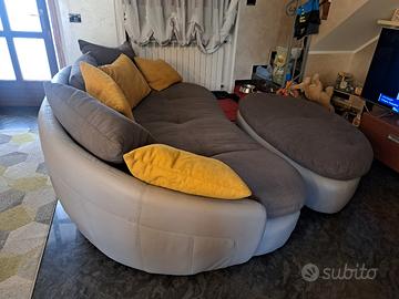 divano con puff