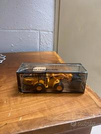 Escavatore 1:87 Jamara