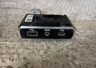 Usb Alfa Romeo Giulia Apple CarPlay Android Auto