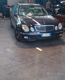 Mercedes w211 e220 cdi anno 2003
