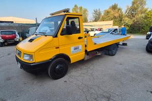 carroattrezzi patente b iveco daily