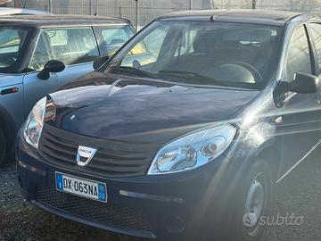 DACIA SANDERO 1.4 benzina gpl