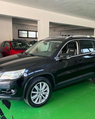 Volkswagen Tiguan 2.0 16V TDI DPF tiptronic Track