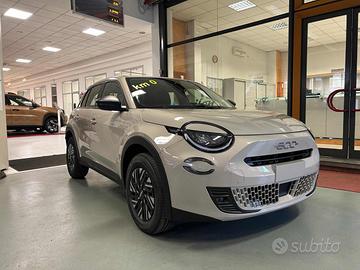 FIAT 600 Hybrid 100 CV DCT MHEV KM0