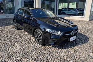 MERCEDES-BENZ A 180 Automatic Executive