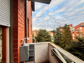Appartamento di 105 m² con 4 locali e box auto a S