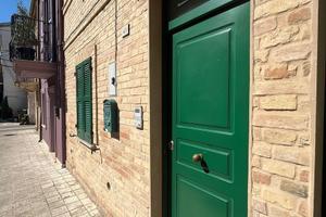 In pieno centro con ingresso autonomo