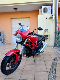 Ducati monster 695