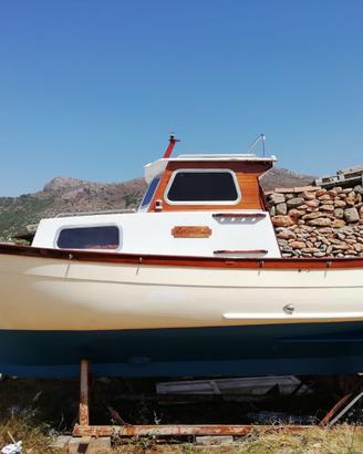 Barca Gozzo Cabinato - Entrobordo Vetus