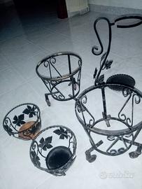5 porta vasi in ferro lavorato