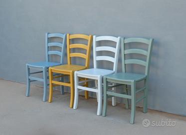 Quattro sedie laccate quattro colori Shabby Chic