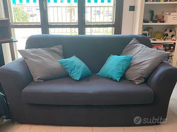 2 divani di cui 1 divano-letto