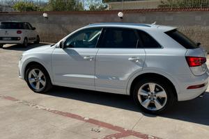 Q3 quattro 184 cv business