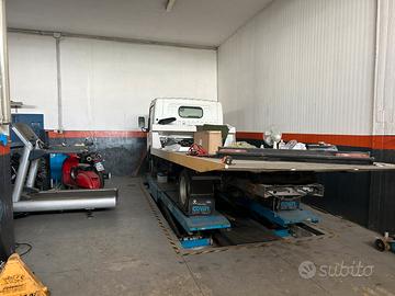 Officina meccanica