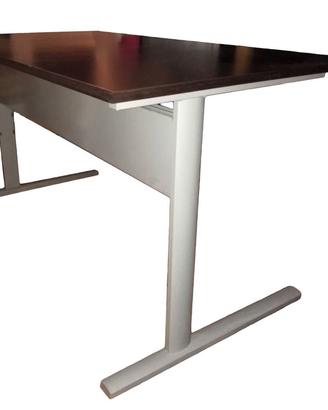 Scrivania IKEA euro 40