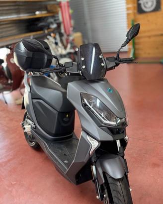 Lifan E4 scooter elettrico L1e valuto permuta