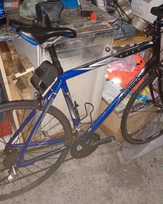 bici corsa decathlon  guarnitura TIAGRA 105