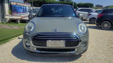 Mini 1.5 Cooper D 5 Porte