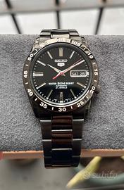 Seiko 5 SNKE03k1 explorer