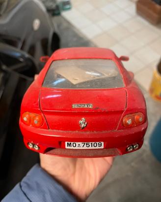 Modellino ferrari