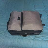 Astuccio-trolley per strumenti musicali 