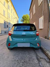 Hyundai  i 10 connect line
