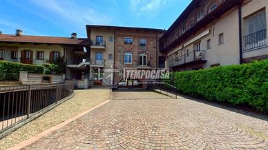 APPARTAMENTO CON ASCENSORE NEL CUORE DEL VILLAGGIO