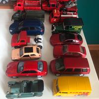 Lotto modellini in scala