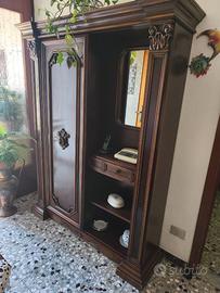 Attaccapanni e mobiletto