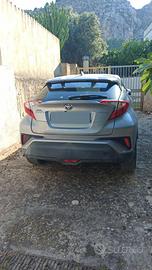 Toyota C-HR 2017 144.000 km originali cerchi 18"