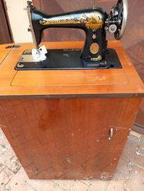 Macchina da cucire singer