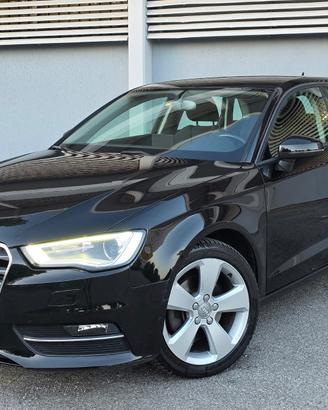 Audi A3 Sedan 1.6 TDI clean diesel S tronic Ambiti