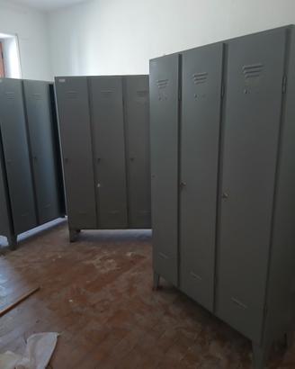 mobili in lamiera per spogliatoio 
