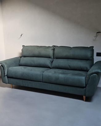 Divano letto matrimoniale