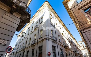 LOCALE COMMERCIALE DI 65 MQ A DUE PASSI DA PIAZZA